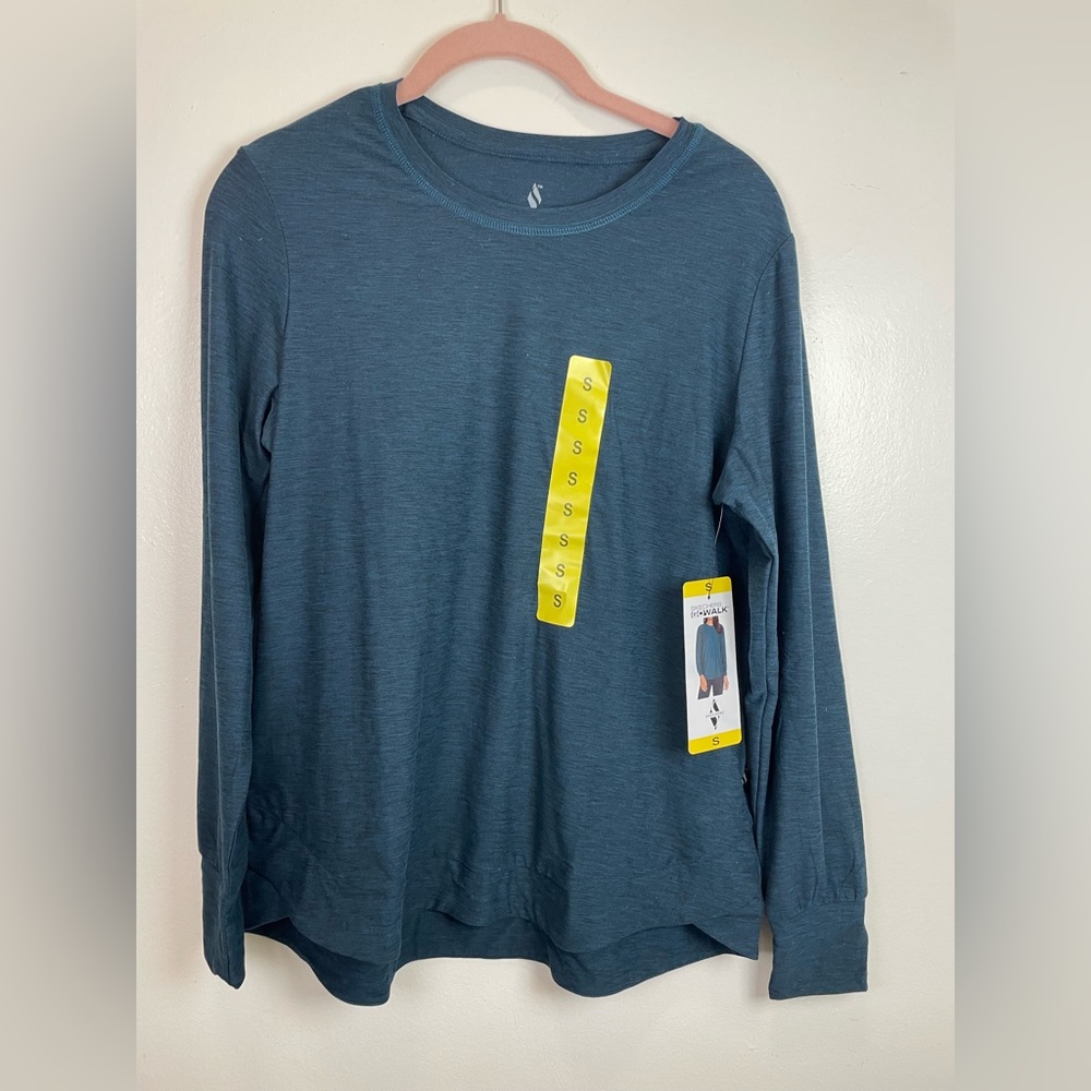 Skechers GoWalk Women's Long Sleeve Green Tee Round Bottom NWT